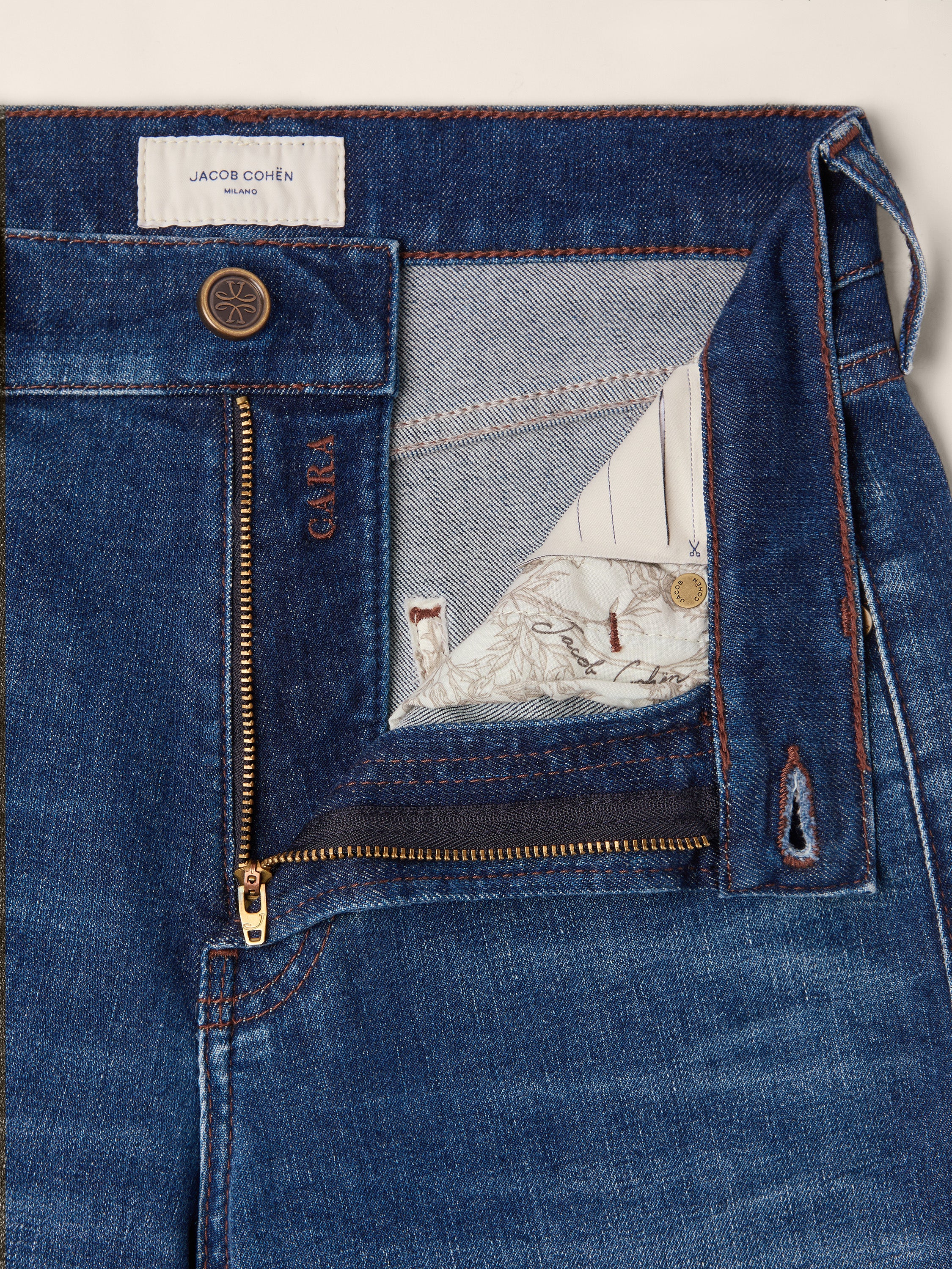 Cara - Comfort Jeans - Image 5