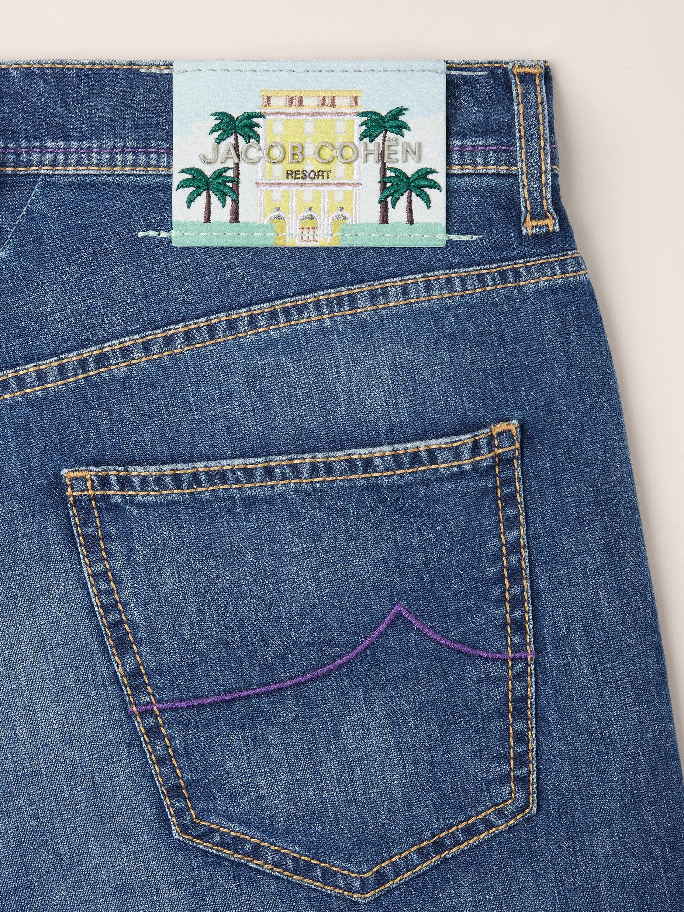 Nicolas – Bermuda in Cotton and Linen Stretch Denim - Image 3