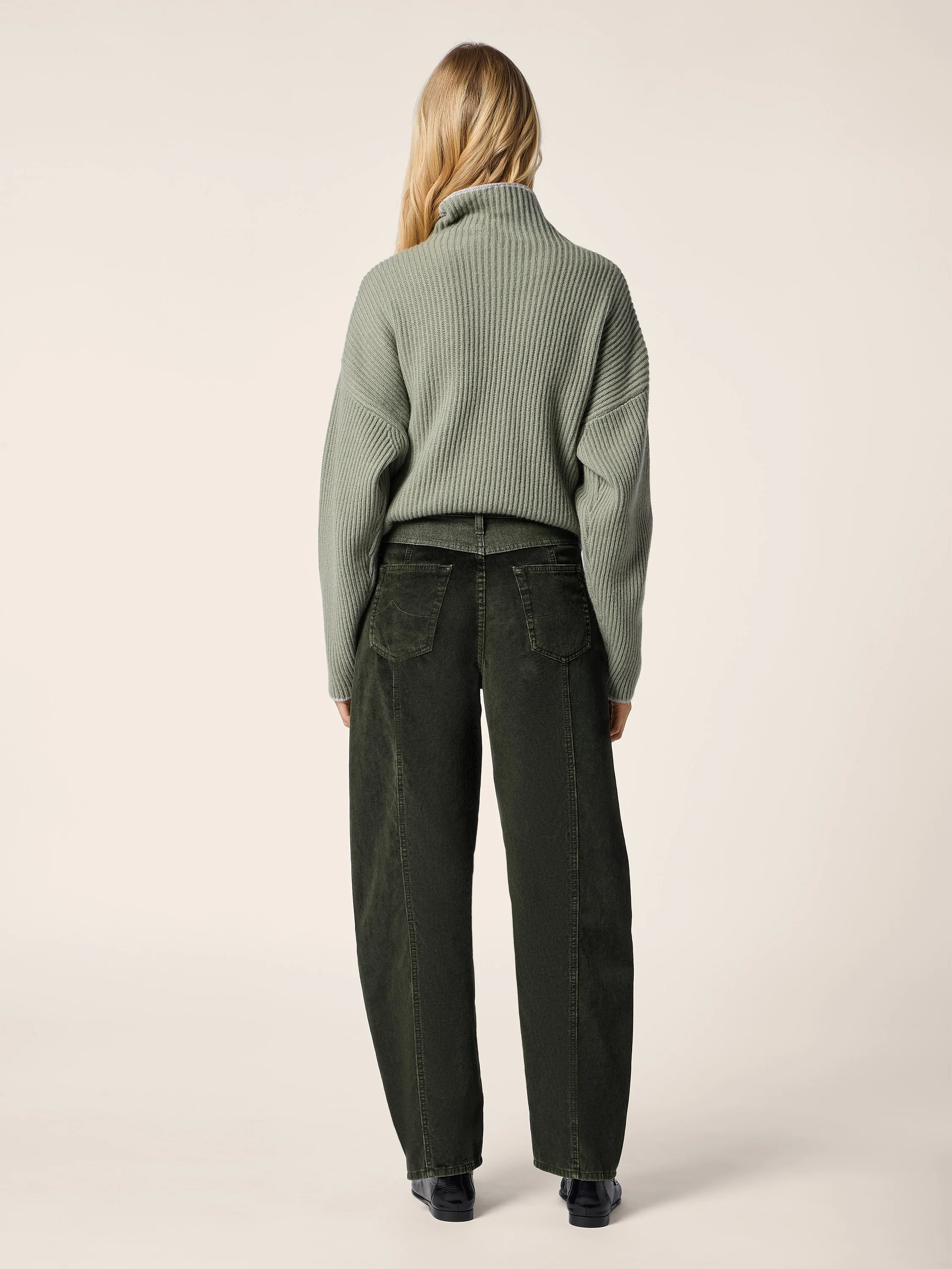 Cashmere Turtleneck - Image 3