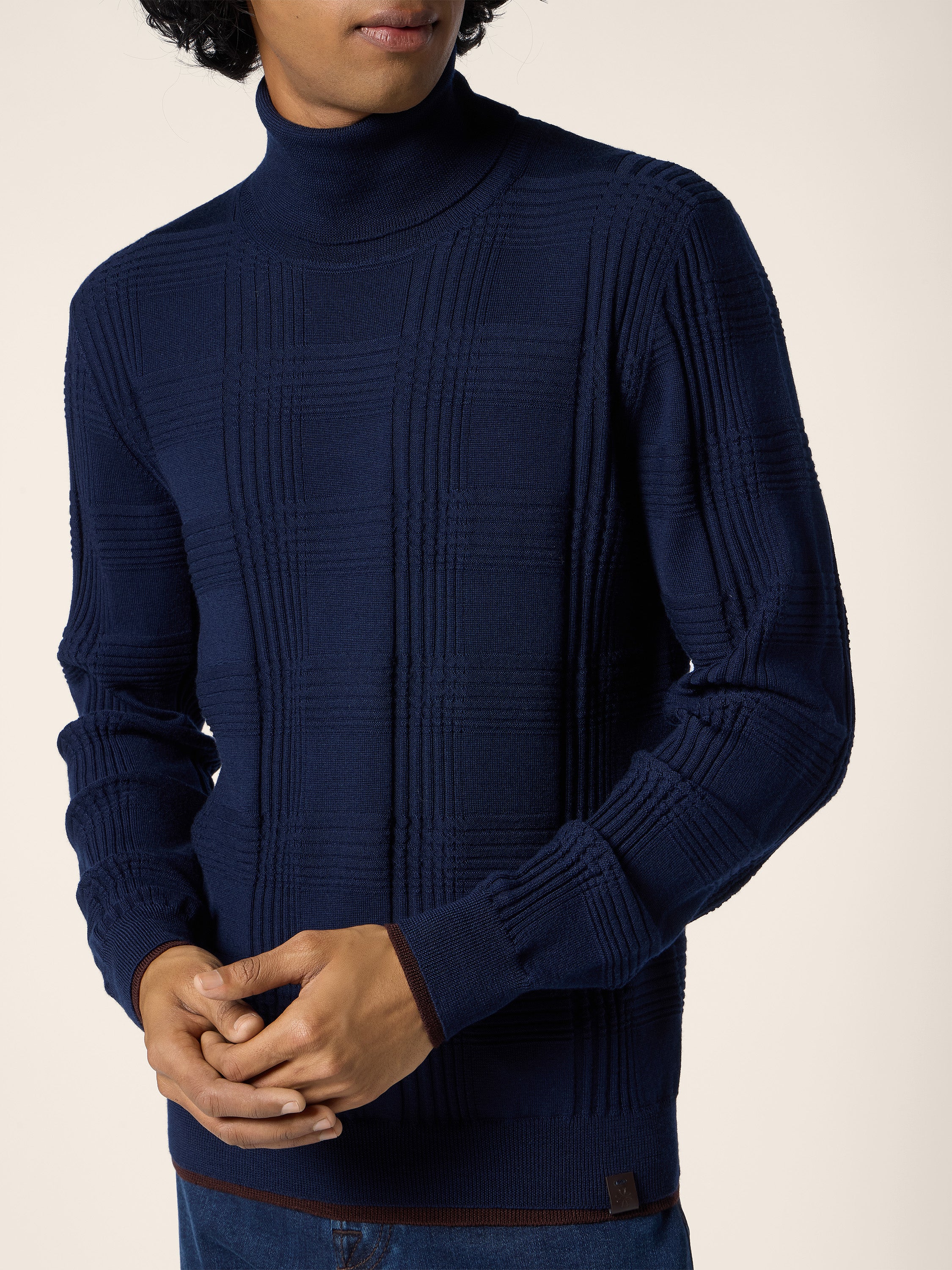 Check Wool Turtleneck Top - Image 4
